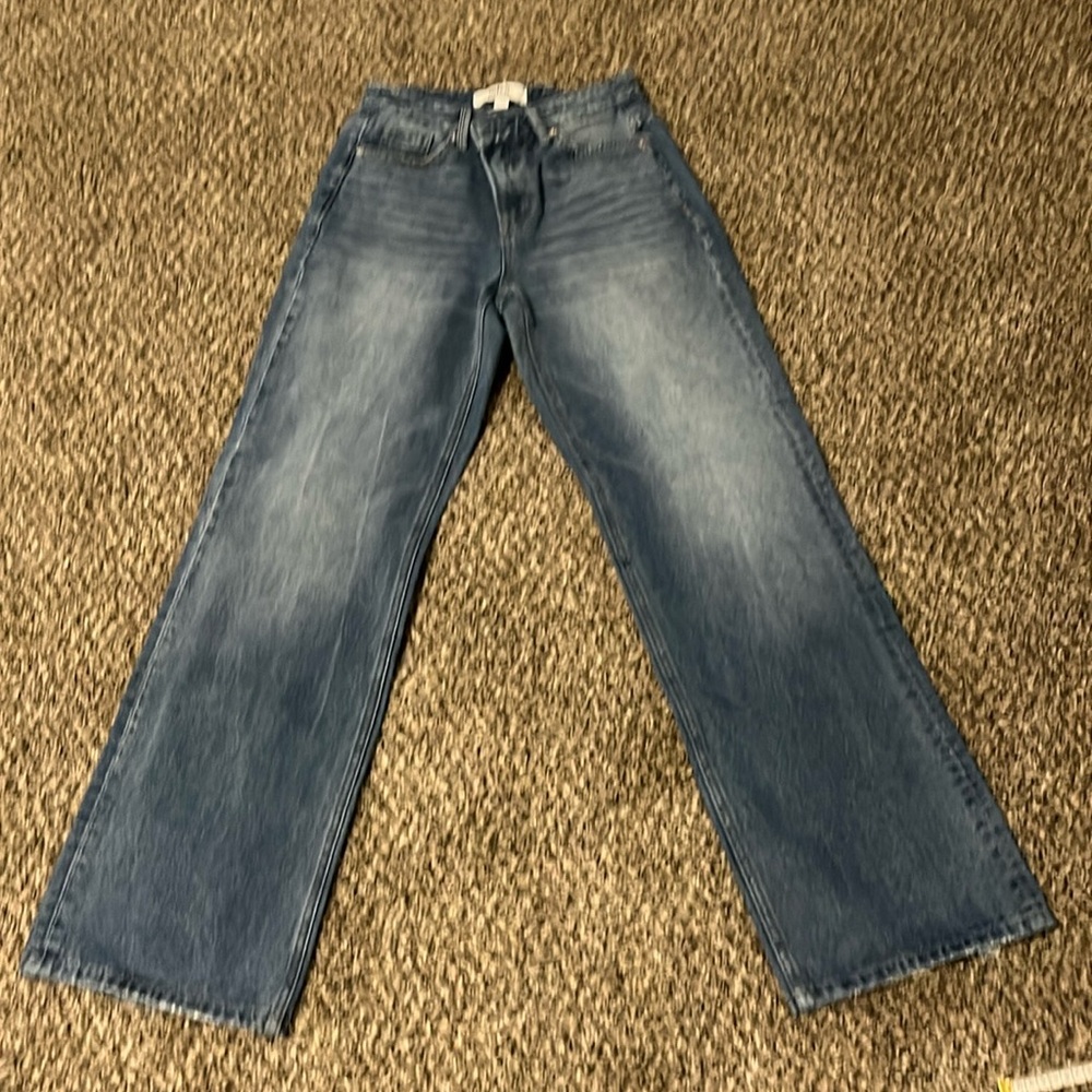 Mica wide leg Jean.